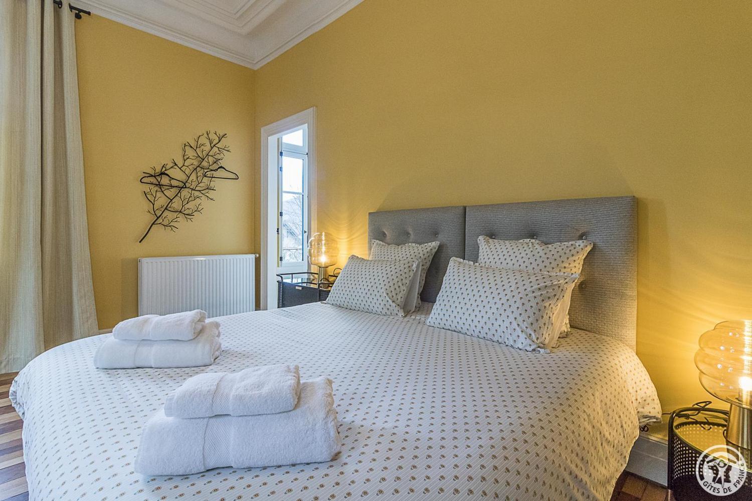 Villa Du Lys Bagneres-de-Luchon Ngoại thất bức ảnh